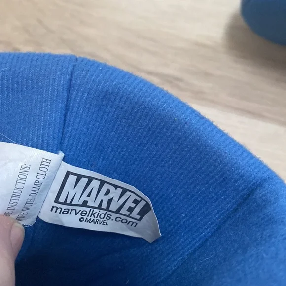 Marvel Captain America Boots Slippers Size M Boys. Size 7/8. - Picture 7 of 9